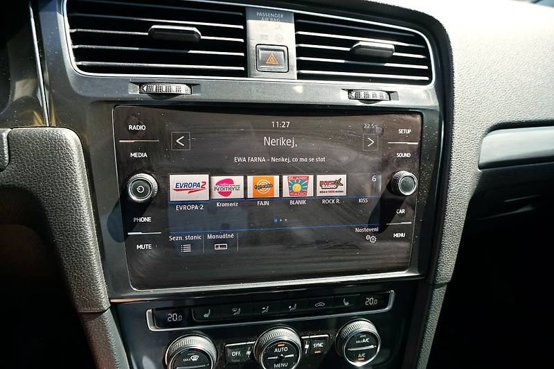 Volkswagen Golf Variant (2018) MATCH 1,0 TSI 81 kW - fotka 31 z 37