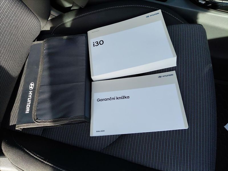 Hyundai i30 1,0   1.0 T-GDi Smart - fotka 21 z 22
