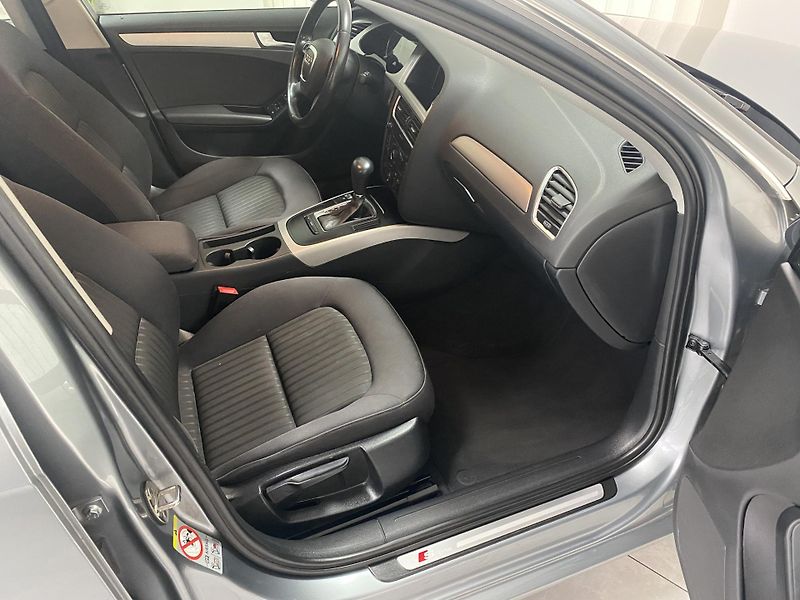 Audi A4 1.8 TFSi AUTOMAT DIGIAC - fotka 13 z 23
