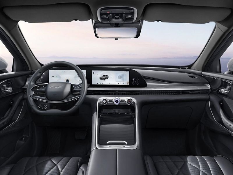 Omoda 9 PHEV (2025) 1,5 PREMIUM - fotka 2 z 2