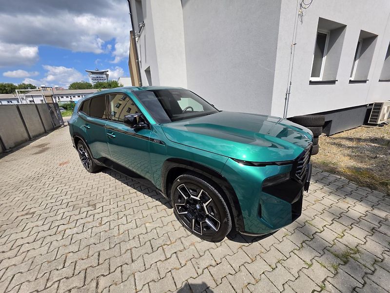 BMW XM (2024) 50e záruka + servis - fotka 7 z 33