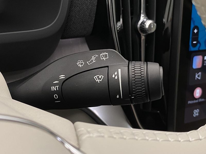 Volvo XC90 (2026) B5 AWD AUT BRIGHT PLUS 7míst - fotka 32 z 68