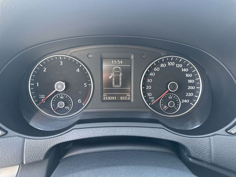 Seat Alhambra (2014) 2.0 TDI DSG Style - fotka 6 z 31