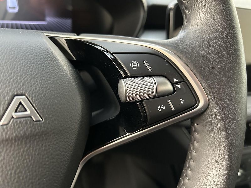 Škoda Fabia 1.0 MPI Selection - fotka 13 z 23