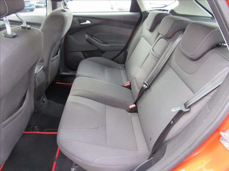 Ford Focus 1,0 EcoBoost 92kW - fotka 10 z 31