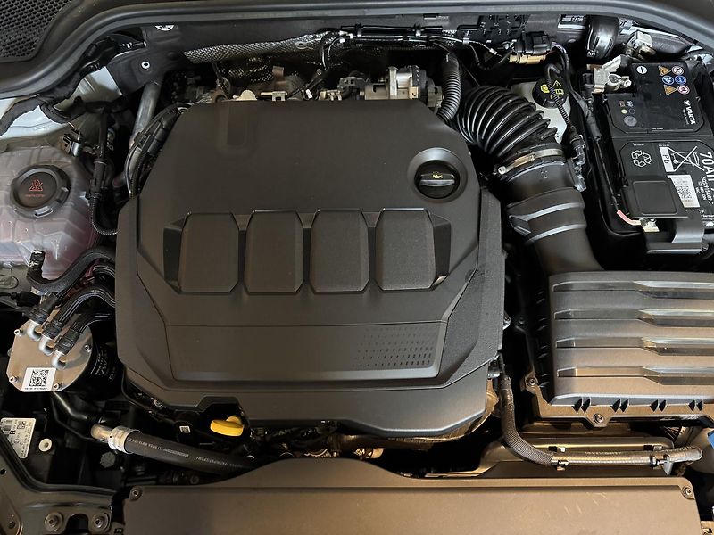Škoda Octavia (2024) SCOUT 2,0Tdi 147kw-4x4 Panoram - fotka 24 z 36