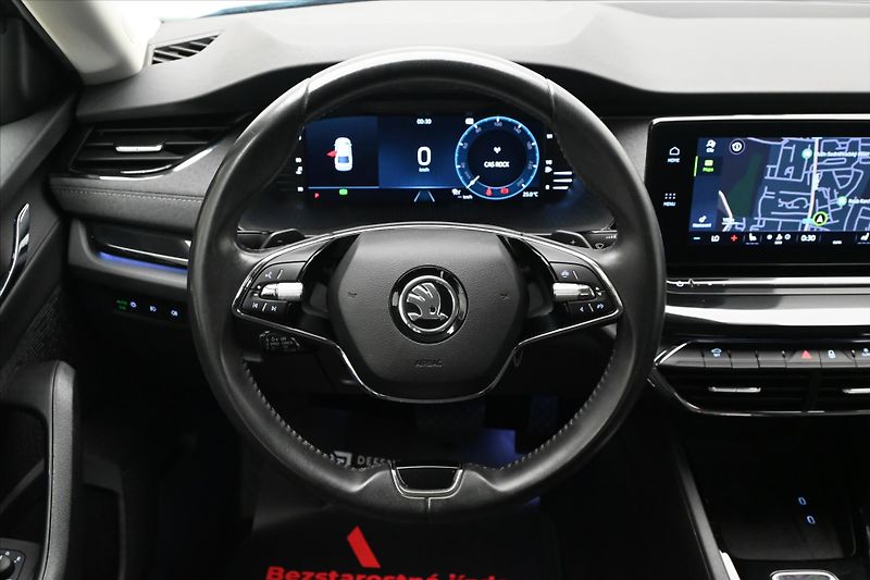 Škoda Octavia 2,0 TDI 110kW DSG Style Záruka - fotka 18 z 31