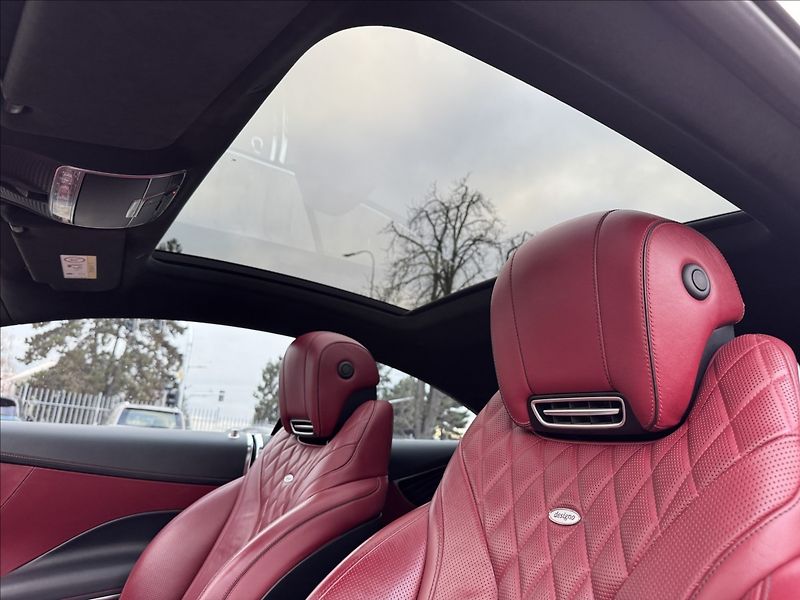 Mercedes-Benz Třídy S S 560 AMG 4Matic Kupé - fotka 29 z 34