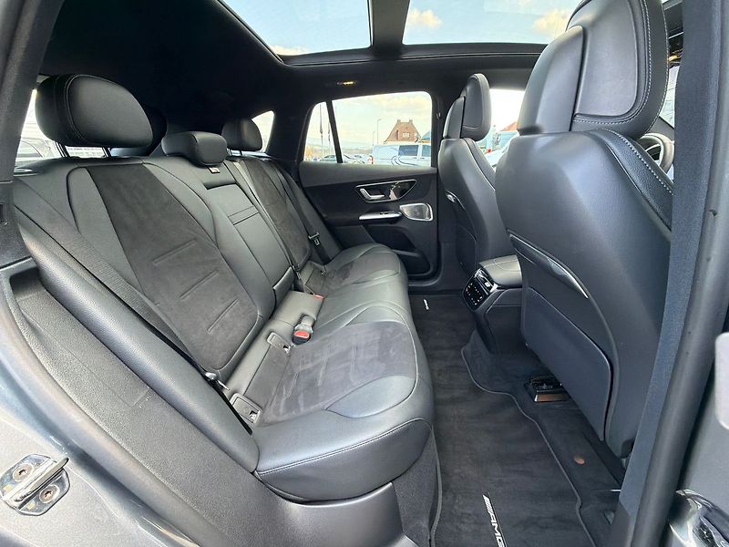Mercedes-Benz EQE 500 AMG 4MATIC SUV - fotka 28 z 35