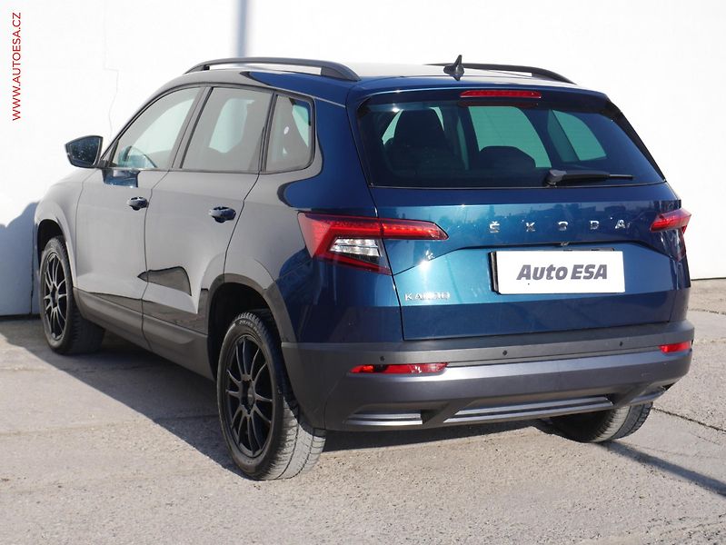 Škoda Karoq (2019) 1.5 TSi, DSG, LED, navi - fotka 4 z 19