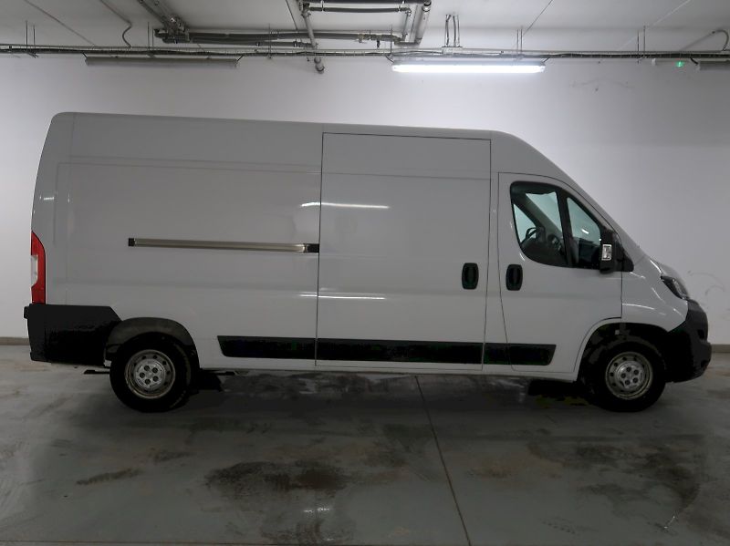 Peugeot Boxer (2022) L3H2 2.2BHDI 121kW - fotka 8 z 23