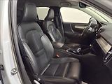 Volvo XC40 2,0   D4 INSCRIPTION ZÁRUKA 28 - náhled 28