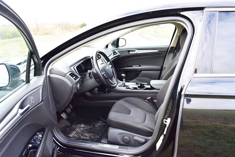 Ford Mondeo 2,0 TDCI TITANIUM,1M,TOP,AKCE - fotka 7 z 17