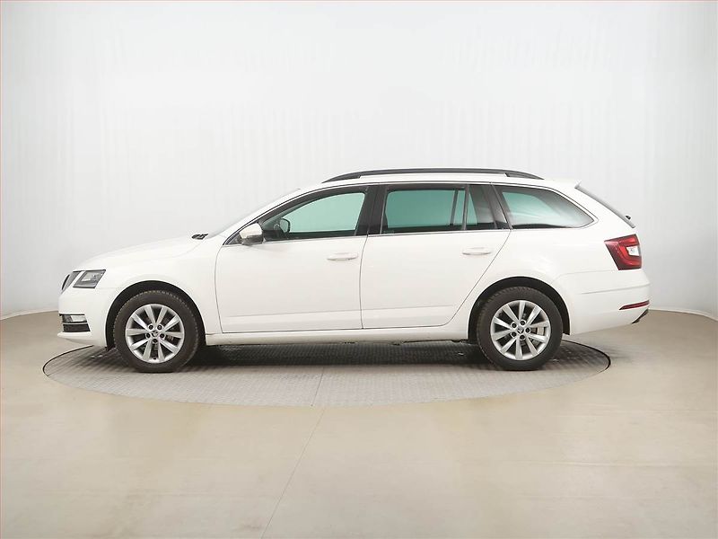 Škoda Octavia (2017) Ambition Plus 1.6 TDI - fotka 3 z 14