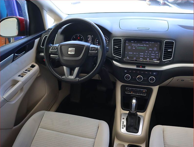 Seat Alhambra (2013) 2.0 TDI, Automat, Serv.kniha - fotka 7 z 20