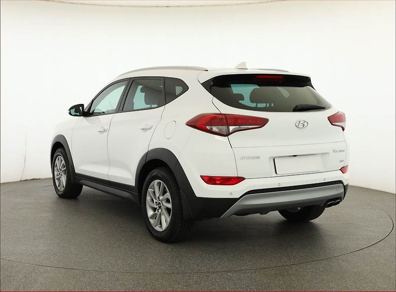 Hyundai Tucson (2018) Trikolor 1.6 T-GDI, 4X4 - fotka 4 z 18