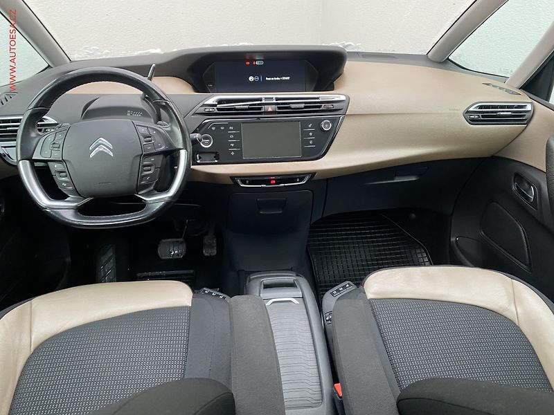Citroën Grand C4 Picasso (2015) 2.0HDI, ČR, Intensive, AT - fotka 8 z 18