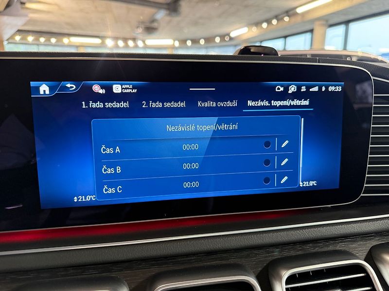 Mercedes-Benz GLE 450d 4MATIC, Masáž,AMG Premium - fotka 28 z 47