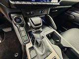 Toyota Land Cruiser 2.8L Diesel Executive 4x4 - náhled 42