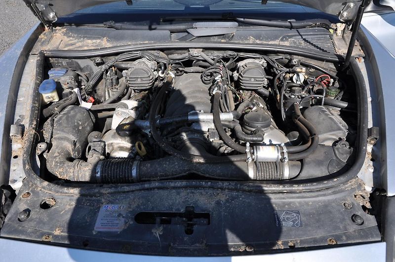 Porsche Cayenne 4.5i V8 250kW - fotka 6 z 11