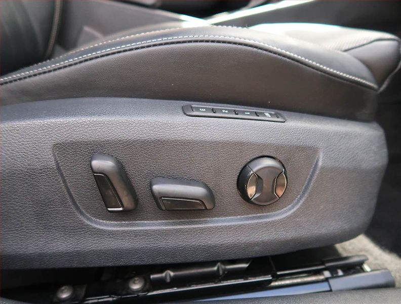 Škoda Superb (2024) Laurin&Klement 2.0 TDI - fotka 21 z 23