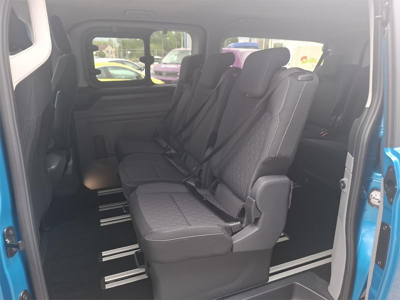 Ford Tourneo Custom (2026) Titanium L2, Tourneo, 2.0 EcoB - fotka 12 z 14