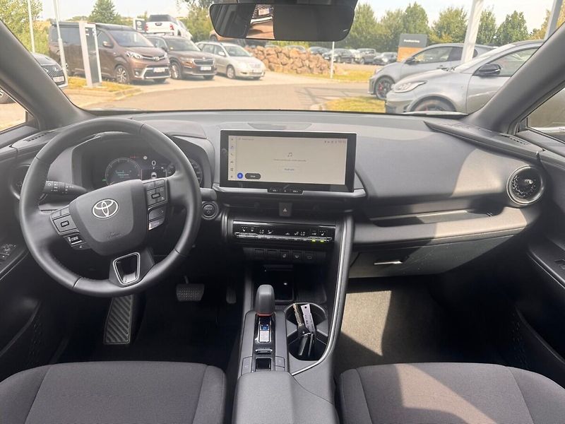 Toyota C-HR 1.8 Style - fotka 10 z 13
