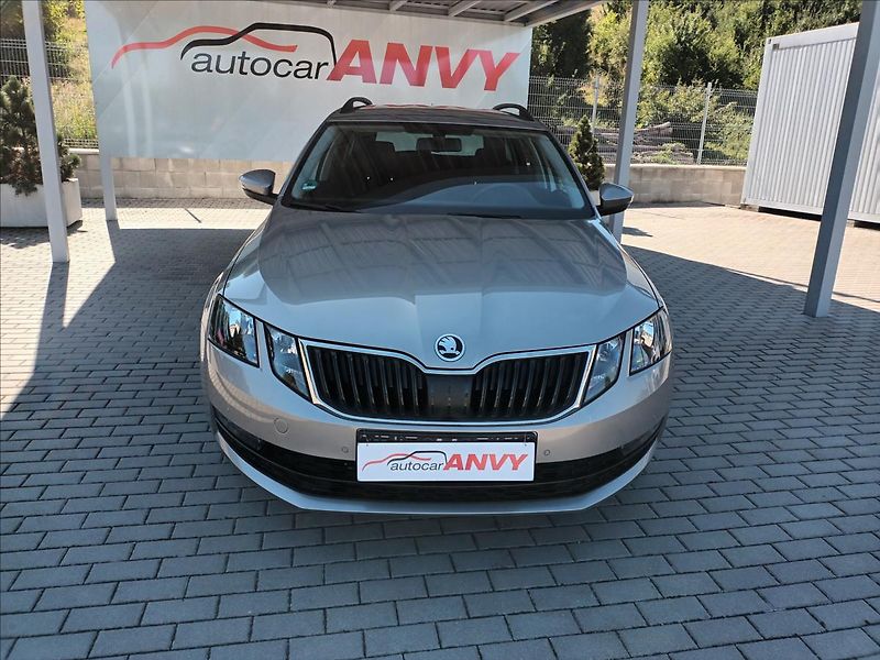 Škoda Octavia 1,4 TSI,110KW,AT,NAVI,SERVIS - fotka 2 z 43