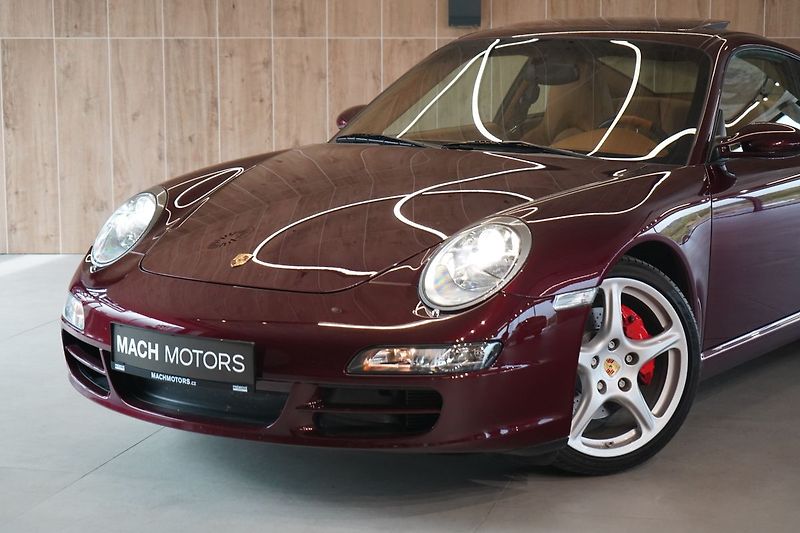Porsche 911 Carrera S, Manuál, Bose, Navi - fotka 2 z 40