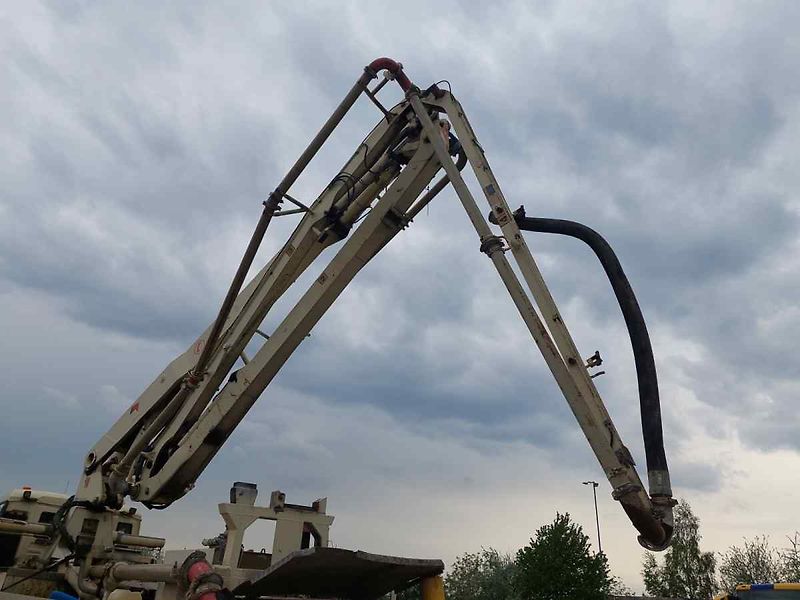 MAN TGA 33.400 6X4 BB - betonpumpa - fotka 3 z 3