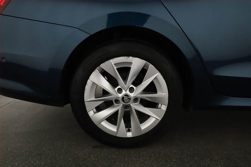 Škoda Octavia (2020) Style Plus 2.0 TDI, Automat - fotka 20 z 20