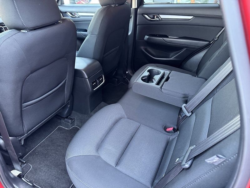 Mazda CX-5 (2018) 2.0 G-165 Full LED Navi Kamera - fotka 22 z 47