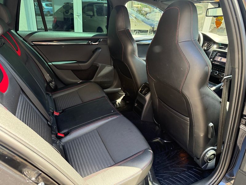 Škoda Octavia (2014) RS 2.0 TDI 135 kW - fotka 12 z 28
