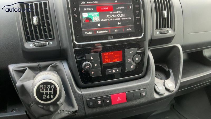 Peugeot Boxer  2,2 BlueHDI L3H2 335  - fotka 11 z 17