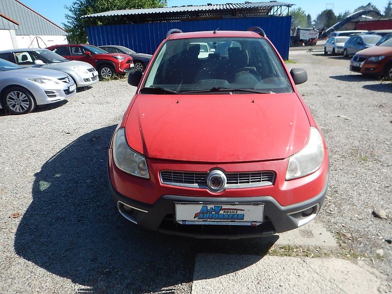 Fiat Sedici 1.6 16V 4x4 - fotka 3 z 22