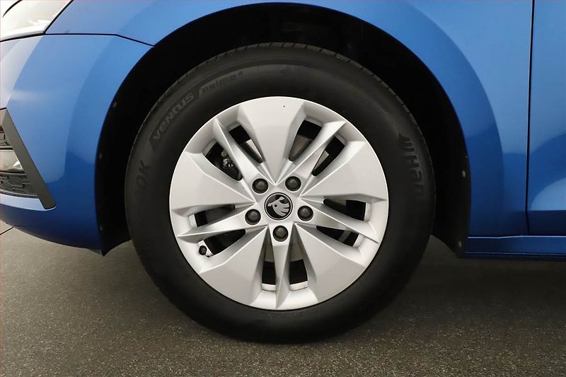 Škoda Octavia (2023) 1.0 TSI, ČR,1.maj, Serv.kniha - fotka 16 z 16