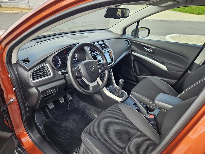 Suzuki SX4 S-Cross (2018) MOŽNÉ SPLÁTKY I PROTIÚČET  - fotka 11 z 24