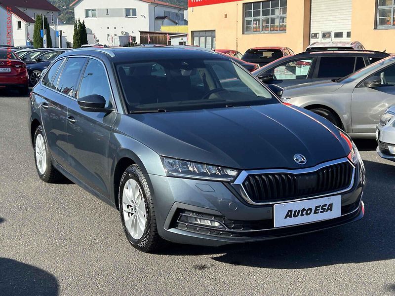 Škoda Octavia (2021) 2.0TDi, Panor, autoAC - fotografie inzerátu