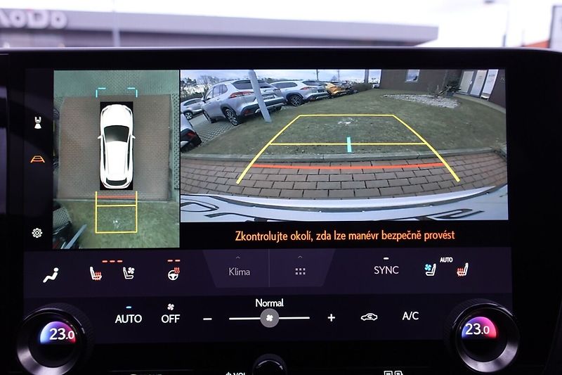 Lexus NX 350h NX350h Luxury Top Panoramic 4x - fotka 25 z 38