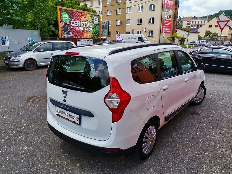 Dacia Lodgy (2016) 1.6i 75kw Tempomat Klima - fotka 24 z 26