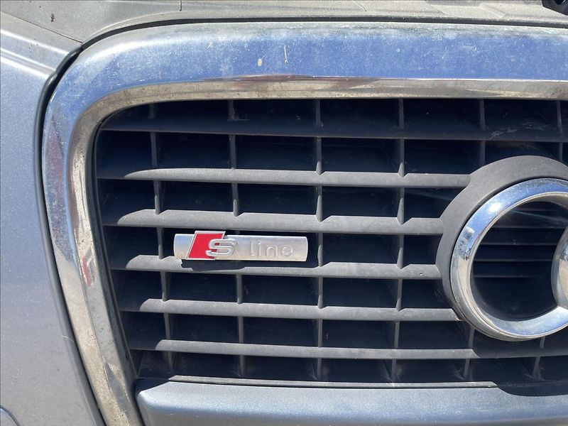 Audi A3 2,0 TDi 103kW*S-line*servis - fotka 42 z 47