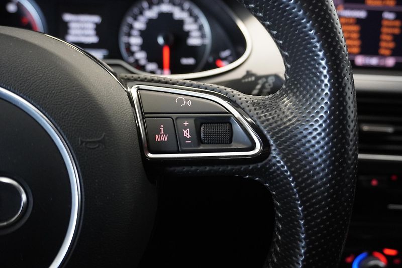 Audi A4 (2013) 2.0 TFSI 165kW QUATTRO STRONIC - fotka 16 z 34