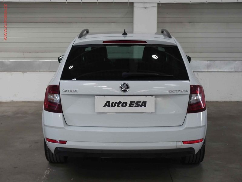 Škoda Octavia (2019) 1.5 TSi, ČR, Style, DSG, LED - fotka 5 z 25