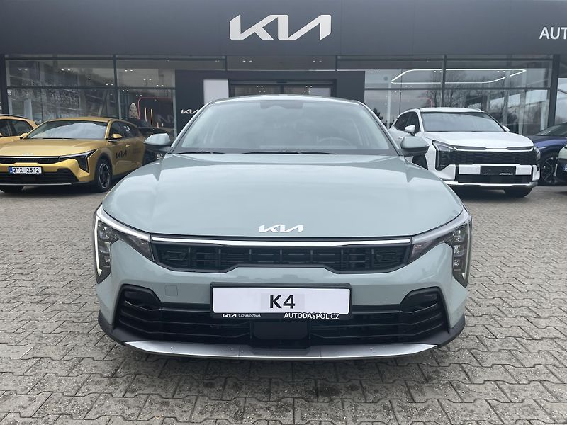 Kia K4 (2026) 1.0T-GDi MHEV 7DCT EXCLUSIVE - fotka 8 z 31
