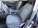 Volkswagen Passat (2013) 1.6TDi, AC, tempo, park.asist - náhled 9