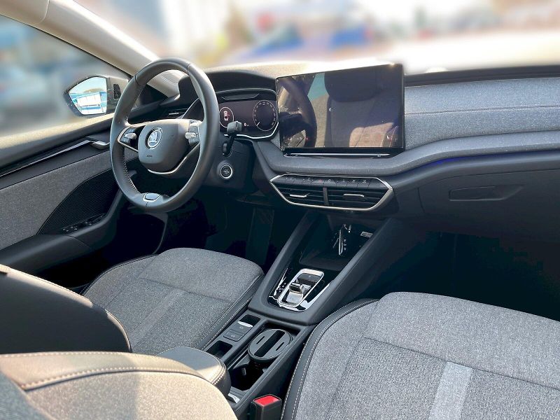 Škoda Octavia (2024) Top Selection 1.5 TSI 110 kW D - fotka 23 z 34