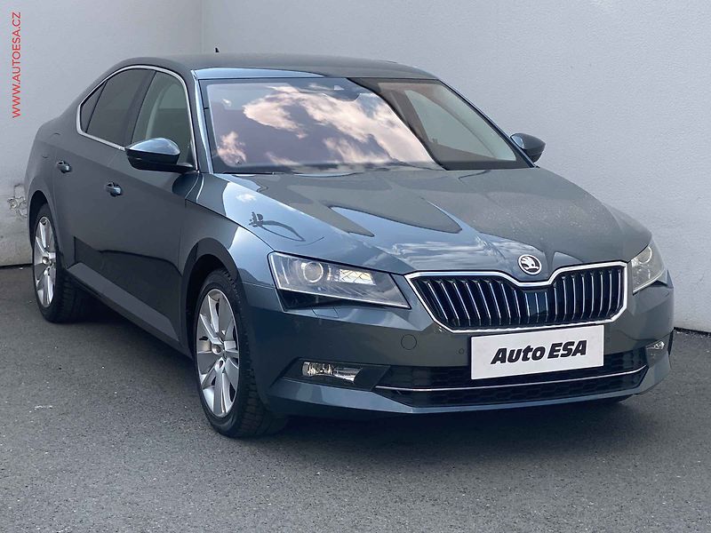 Škoda Superb (2016) 2.0TDI, ČR, Kamera, kůže - fotografie inzerátu