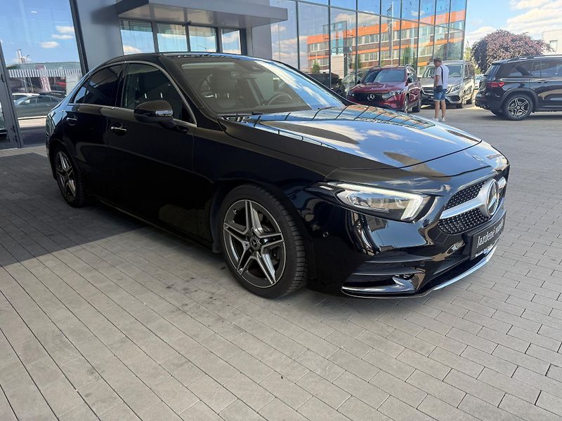 Mercedes-Benz Třídy A (2019) A 180d sedan - fotka 2 z 38