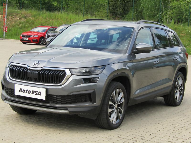 Škoda Kodiaq (2022) 2.0 TDi, Ambition, DSG, LED - fotka 3 z 20