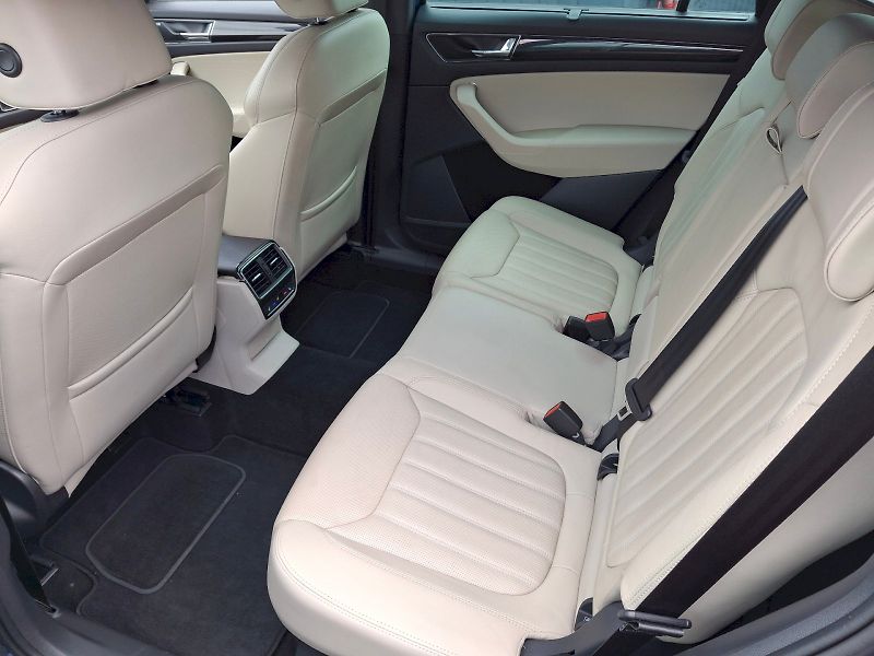 Škoda Kodiaq (2022) L&K DSG 4x4 2,0TDi 147kW - fotka 12 z 35